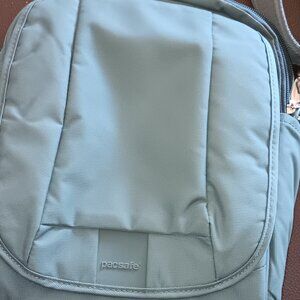 PacSafe Metrosafe LS200 Anti-Theft Shoulder Bag